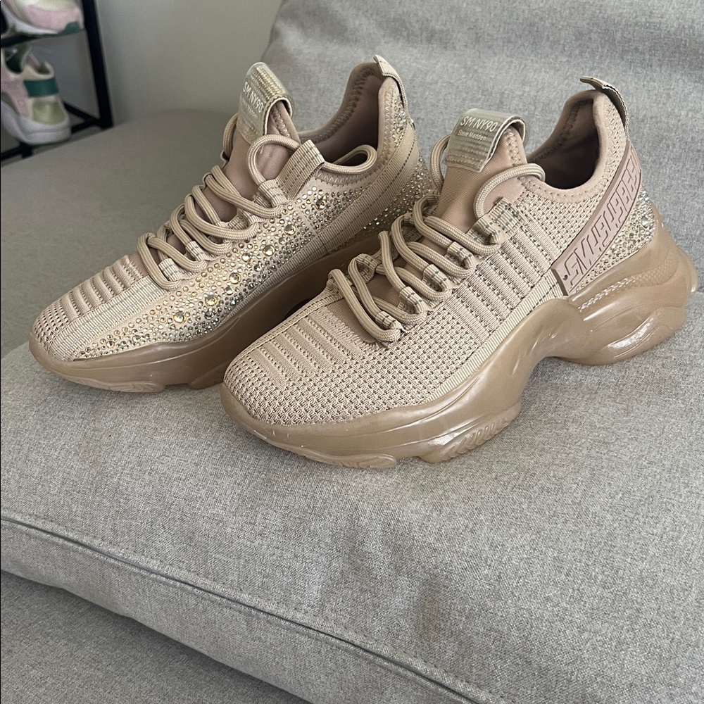 Steve Madden Taupe Embellished Sneakers size 6.5 brand new